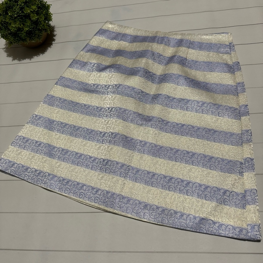 VIEW NWOT Moda Italians Blue White Metallic Striped Pencil‎ Skirt Women’s Size 2